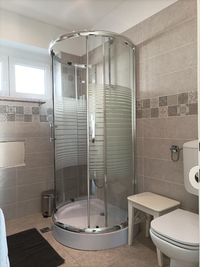 Apartman Pecine Rijeka Bagian luar foto